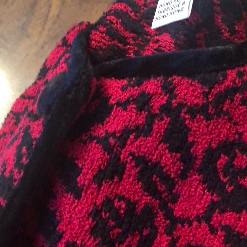 Talbots red and black cardigan - Picture 8 of 8